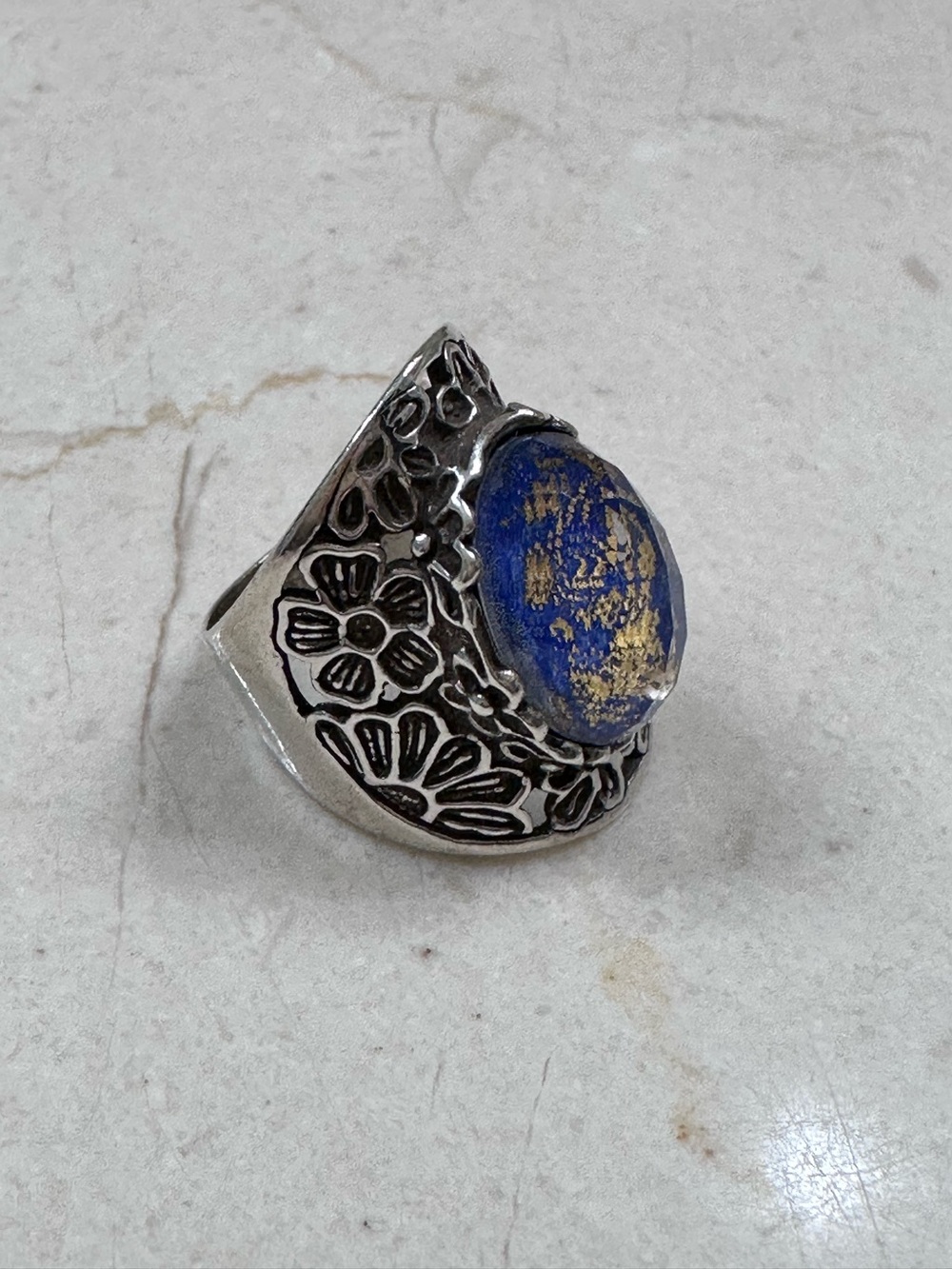 Silver Floral Saddle Style Ring Faceted Crystal Over Blue Stone 925 Sterling